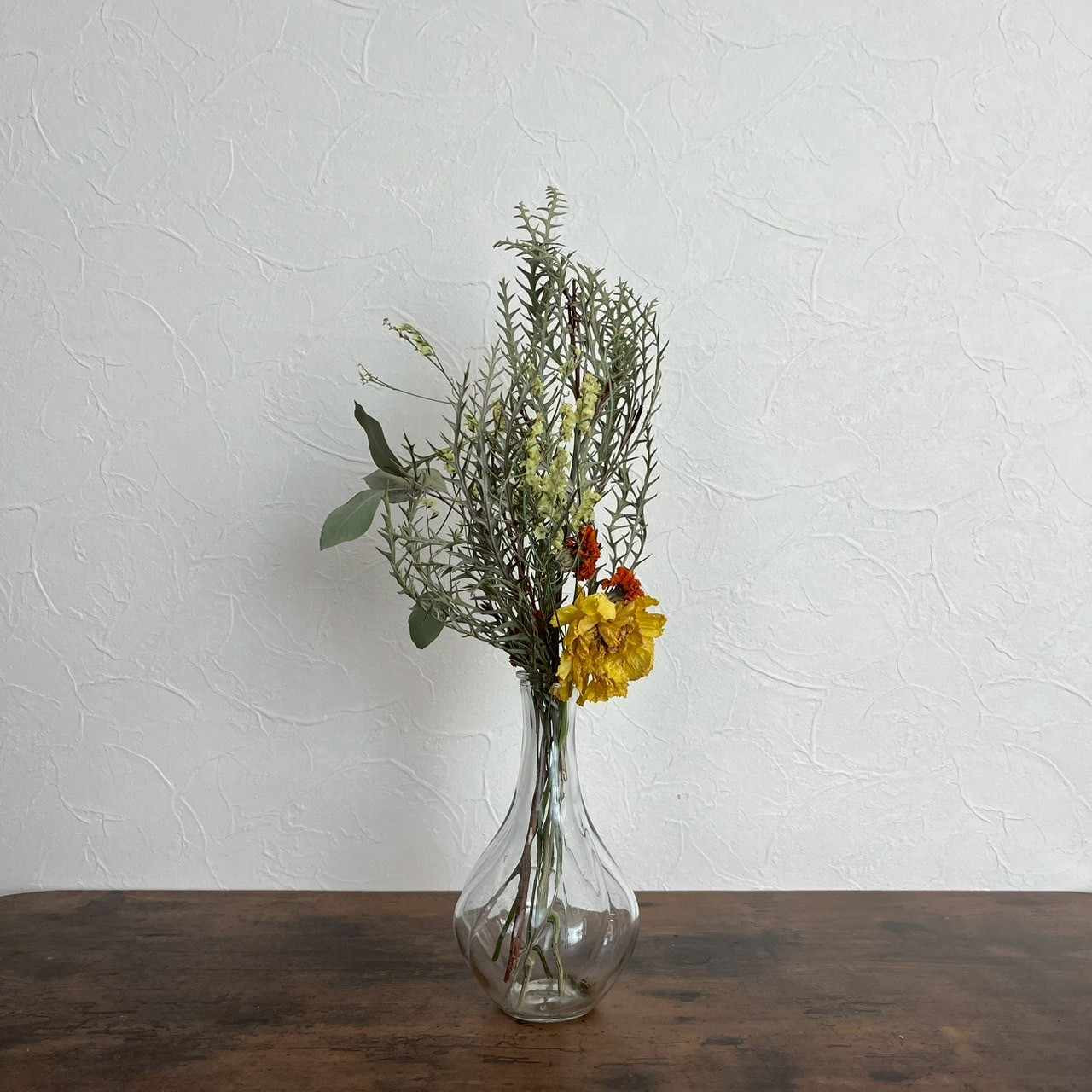 一回分お届けの一例です（花器はセットに含まれません）