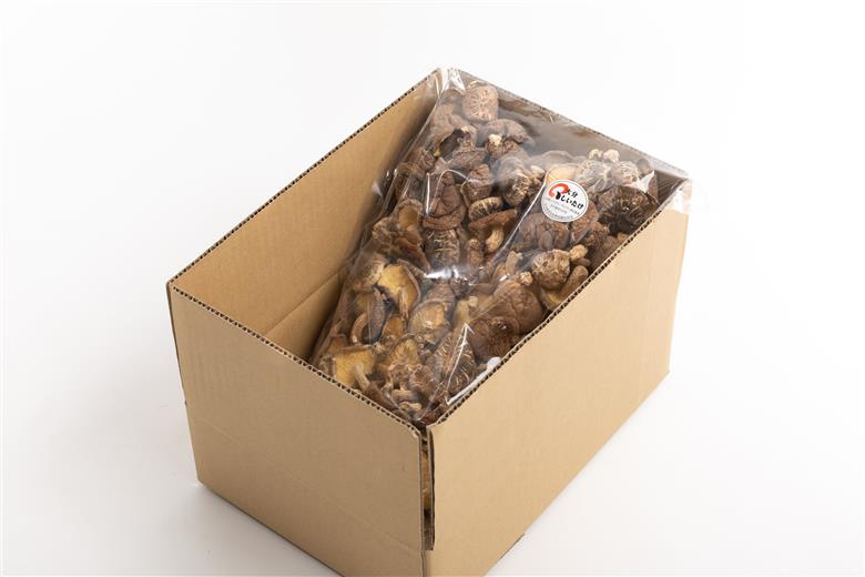 【訳あり】 津久見産不揃いしいたけ 500g  | 乾燥椎茸 きのこ 茸　家庭用 しいたけ 乾燥シイタケ 国産 九州 大分県 大容量 送料無料