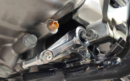 【Gクラフト】CT125/C125用 シフトガイド タイプ2 (32625) [AMAA010] バイクパーツ カスタム バイク
