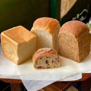 【12ヶ月定期便】薪窯パン お食事セット【乳製品不使用】 ｜ 食パン フランスパン ベーグル 詰合せ