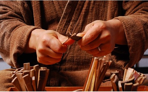 匠の耳かき（節なし・茶色　専用ケース付）　ハンズマインド賞受賞　H013-031