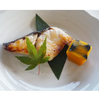 ふるさと納税 静岡市 由比港産にこだわった桜えびのかき揚げとしずまえ鮮魚の味噌漬けのごちそうセット4人前 |  | 02