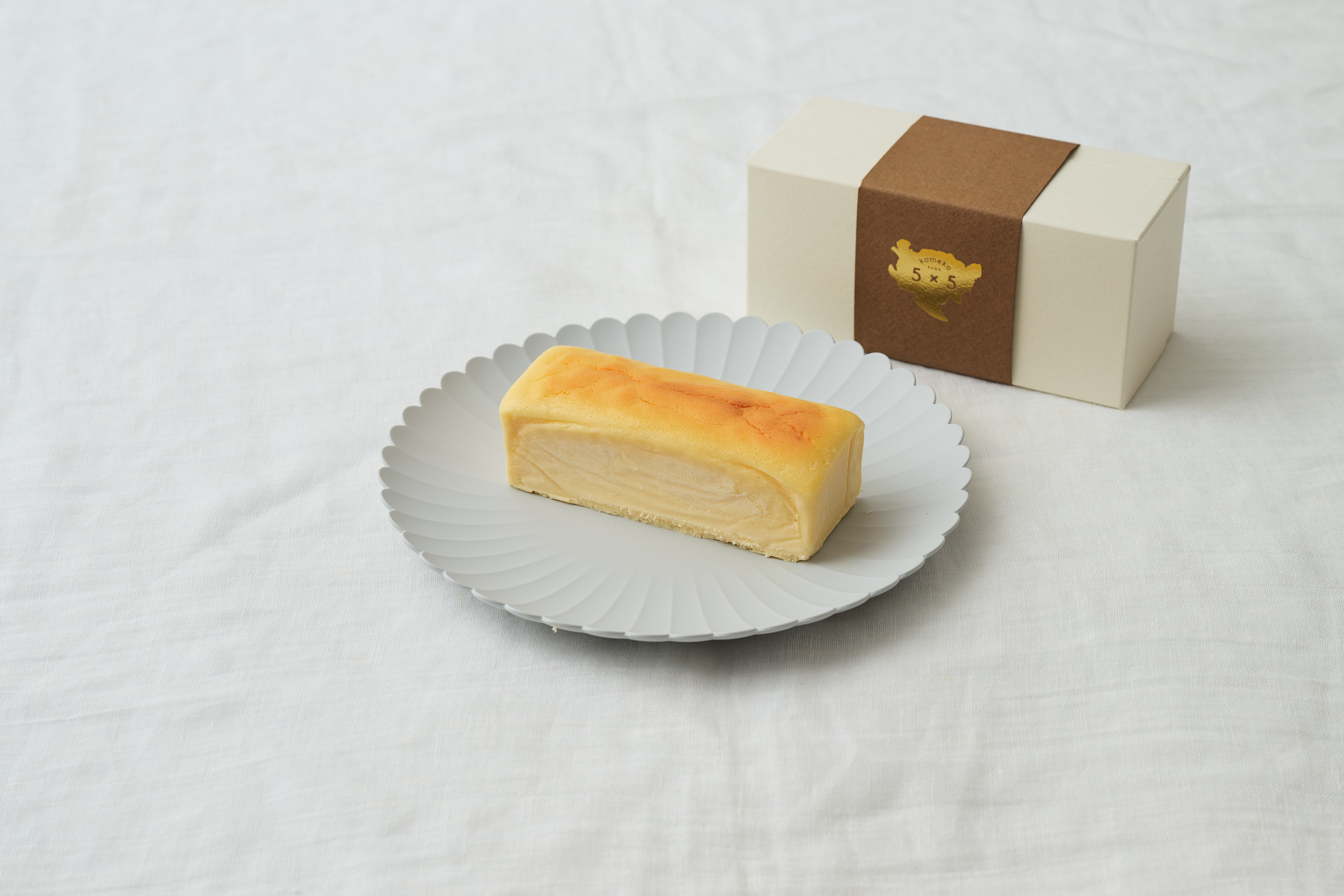 
            レモン香るNYチーズケーキ
          
