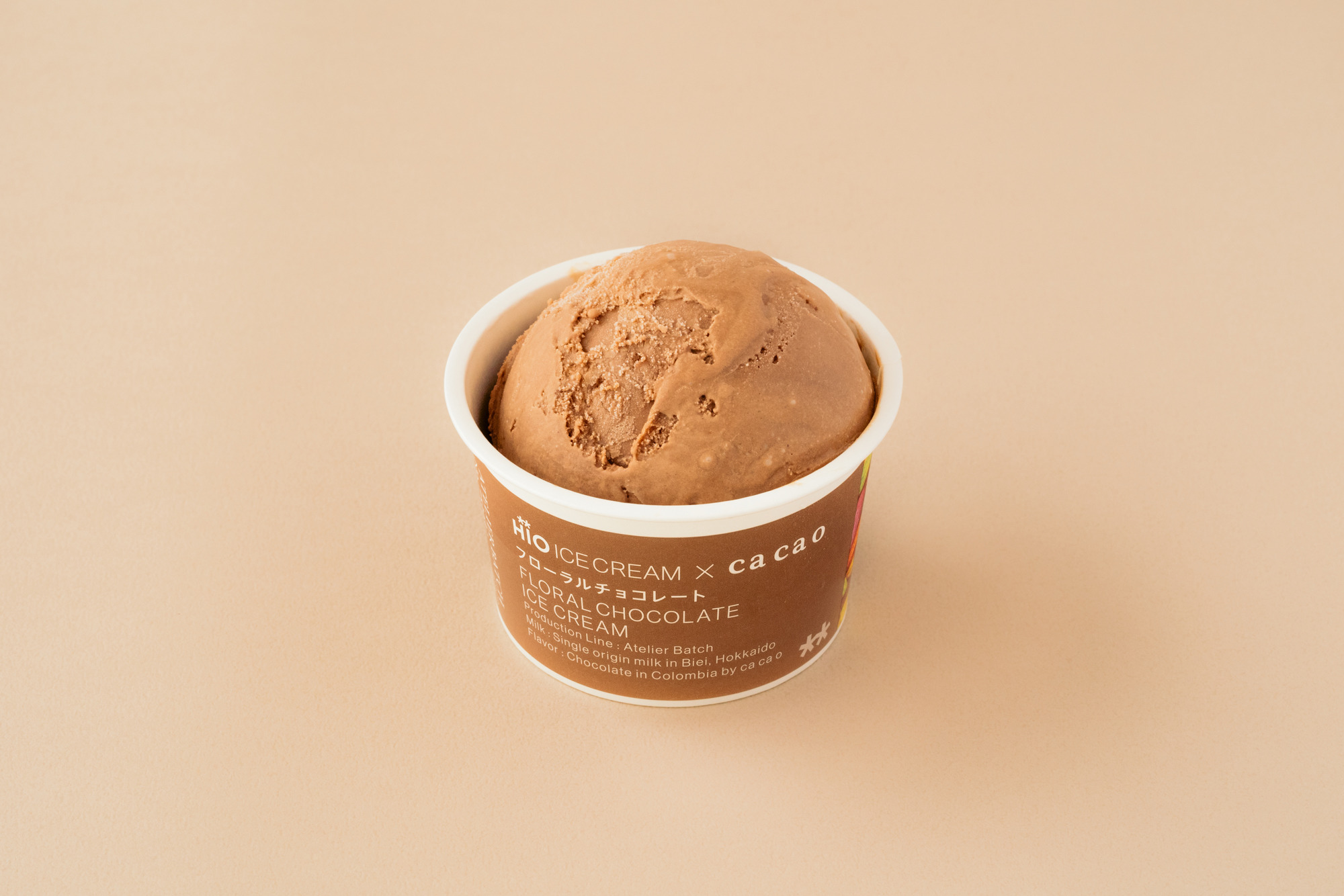 HiO ICE CREAM　美瑛シングルオリジンミルク4個　塩キャラメル2個　フローラルチョコレート2個　計8個
