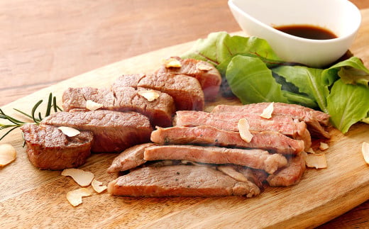 【6ヶ月定期便】くまもとあか牛 ヒレステーキ約300g・ロースステーキ約400g 牛肉 合計約4.2kg
