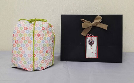 ドーム花器の花装飾（小）＜コスモス・われもこう＞【らんまん 花 雑貨 造花 インテリア お祝い ギフト 贈答 人気 送料無料 高知市 】