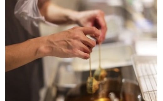 「串揚＋燻製」TE kara TE　のお食事券（026_5001）