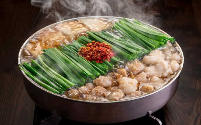 博多もつ鍋おおやま もつ鍋しょうゆ味2人前+240g  《築上町》【株式会社ラブ】鍋 モツ 簡単 セット [ABDJ011]