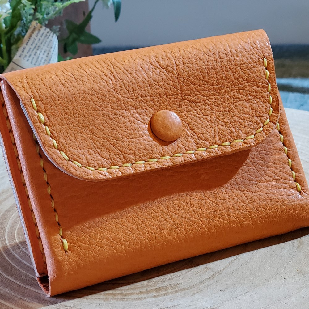 
                  けもののカードケース（名刺入れ）
                