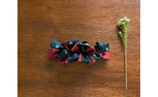 【数量限定】大島紬ひらひらバレッタ瑠璃カケス レッド【世界自然遺産 登録記念】 バレッタ 大島紬 瑠璃カケス ギフトBOX入り 絹 シルク 髪留め ヘアアクセサリー ファッション 可愛い かわいい お