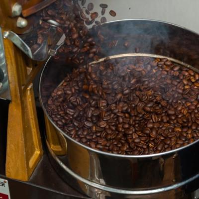 ふるさと納税 松山市 【ご自宅用】坊っちゃん珈琲自家焙煎 中煎り道後物語 200g(豆のまま) |  | 01