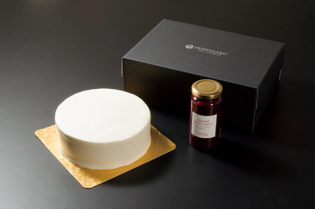 五千尺ホテル上高地 プレミアムレアチーズケーキ ～伝統の味と特製ベリーソース～｜ レアチーズケーキ チーズケーキ ベリー ブルーベリー 人気 ホテル プレミアム スイーツ ケーキ デザート ふるさと納