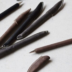 Teha’amana Pen Smoke テハマナ ペン スモーク ブラック  革 皮 雑貨 おしゃれ レザー 本革 こだわりの逸品 地域特産品 ギフト 自分用 人気 おすすめ