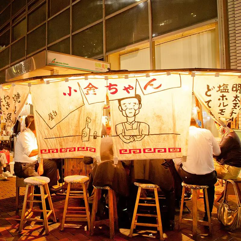 博多屋台「小金ちゃん」ラーメン16人前(2人前×8袋)【ラーメン とんこつ とんこつラーメン 麺 食品 加工食品 人気 ご当地 博多 グルメ お土産 おすすめ 福岡県 筑前町 送料無料 CD003】