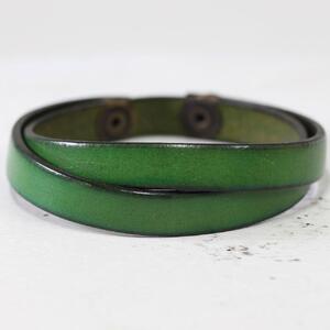 オシャレに決まる！牛革【イタリアンレースブレスレット】自由にアレンジ レザーカラー：緑 WL002 緑 ブレスレット