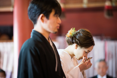 日光二荒山神社中宮祠での神前式利用券｜フォト 前取り 写真撮影 記念日 ウェディング ウエディング 結婚記念日 お祝い 写真 記念 チケット クーポン 国内挙式 日光市 [0641]