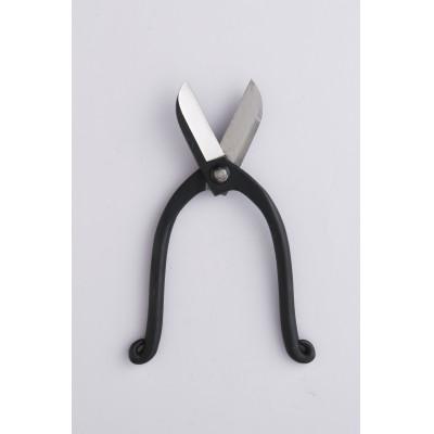 ふるさと納税 小野市 小野鉄の生花鋏　池の坊型　180mm　イブシ |  | 01