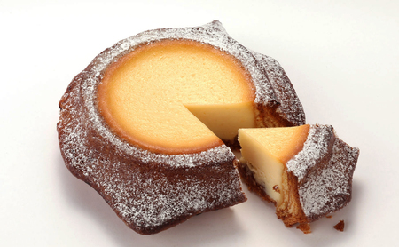 Y994 新感覚！絶品八頭チーズケーキ【無添加冷凍スイーツ】バウムと味わう濃厚贅沢スイーツ