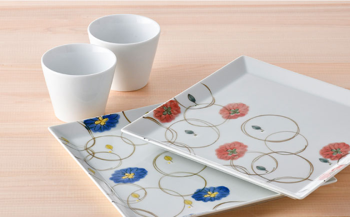 【波佐見焼】丸紋フラワー 角盛皿 白磁 カップ 4点セット【陶豊】 [OE20]