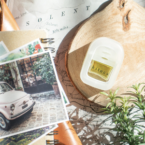 木と果 消臭クリップ リツェアクベバ ＆ カモミール 晴香堂 車用 芳香剤 フレグランス