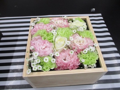 H3小山の花手箱　フレッシュフラワーBOX（15cm×15cm×9cm）