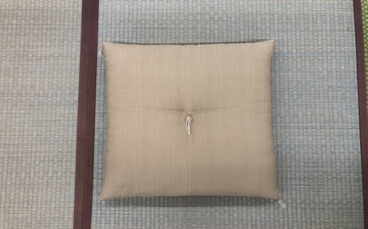 ワタセのカラー手作り座布団　「座り上手は座布団から」【CW18W】

