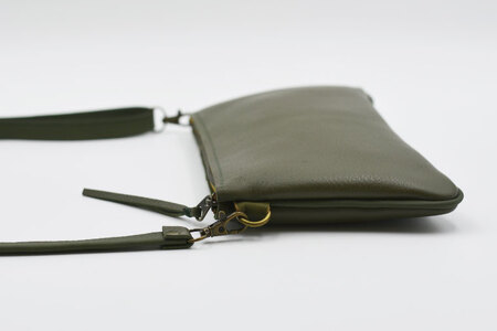 サコッシュ Sサイズ オリーブグリーン AX112-4