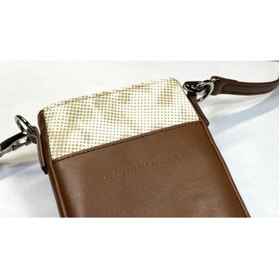 ふるさと納税 富士河口湖町 甲州印伝「URUSHINASHIKA」スマホケースA(薄茶) |  | 02
