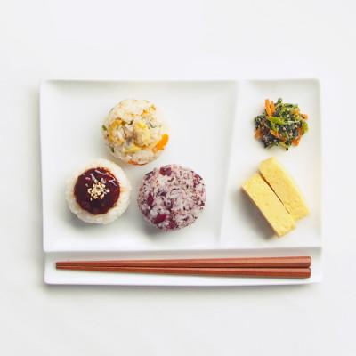 ふるさと納税 瑞浪市 【美濃焼】miyama.の箸置き付仕切り皿　プレートL  ホワイト |  | 01