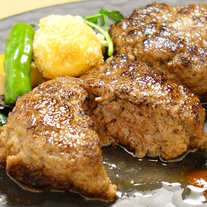 【三協畜産】熊本和牛 あか牛 熊本県産 肥育 加工品 阿蘇 熊本 褐毛和種 褐牛 和牛 あか牛100% 牛肉 ハンバーグ 120g 6個 計720g 惣菜 おかず ご飯のお供 熊本名物 ご家庭用 ギフ