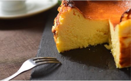 バスクチーズケーキ　ご褒美 スイーツ おやつ ギフト 贈り物 濃厚 クリーミー トロトロ スペイン チーズ たっぷり 2倍 ケーキ 絶品 洋菓子 デザート人気 予約 大人 子供 手作り