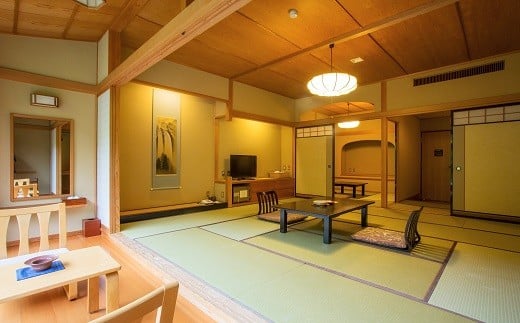 大沢温泉　山水閣ペア宿泊券１泊２食　新館　和室２間（渓流側）プラン 【207】