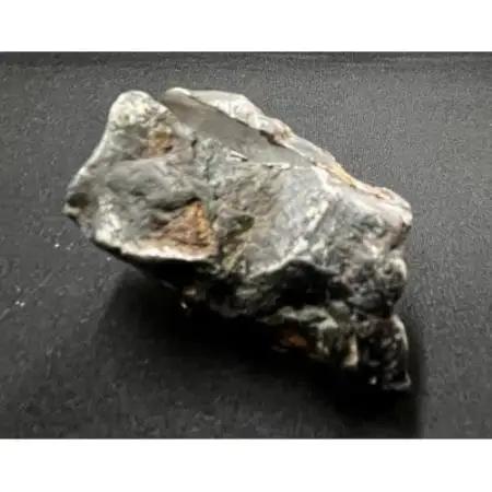 金(18K)の名刺と隕石台座セット【配送不可地域：沖縄県】【1743579】