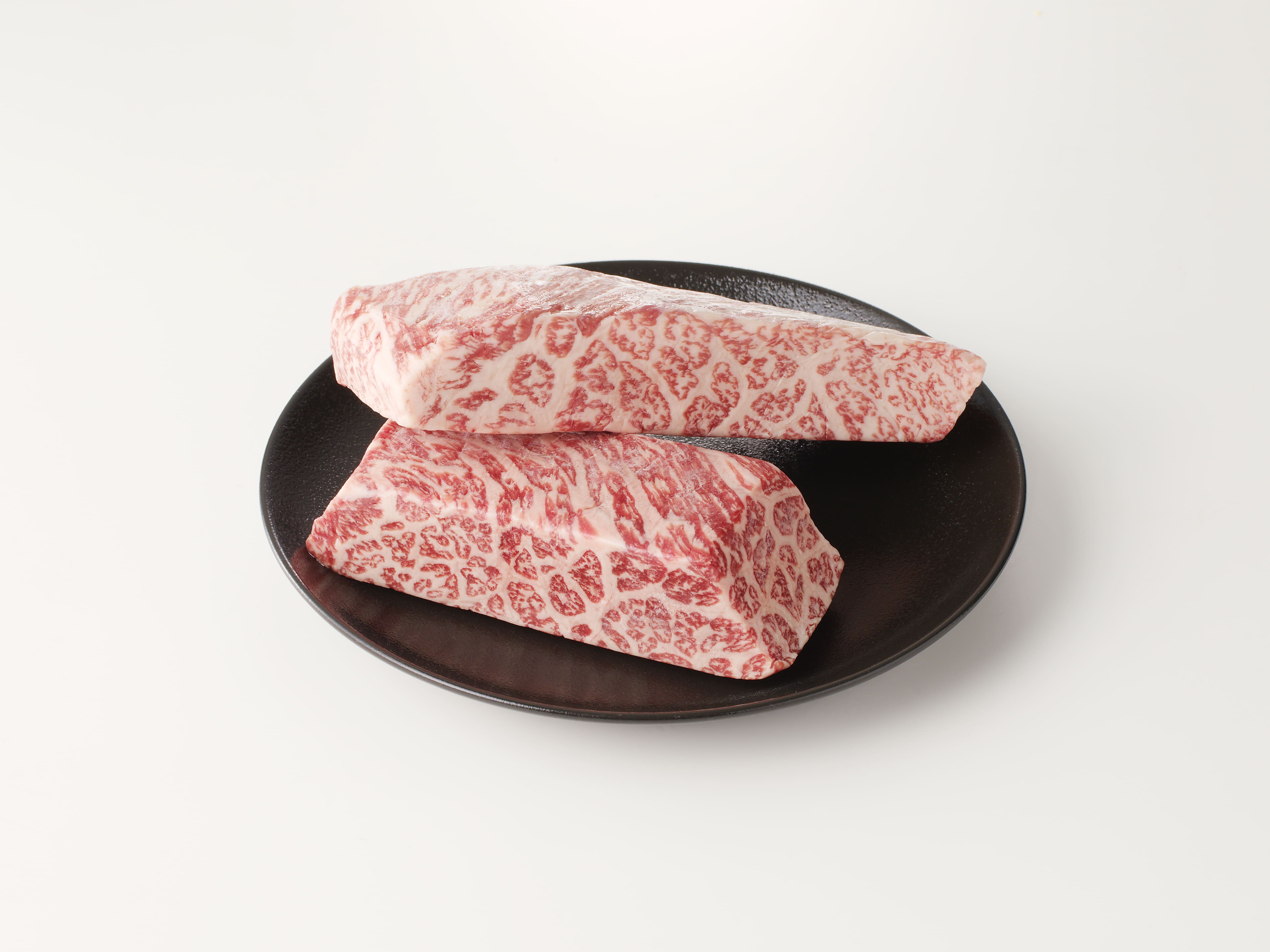 
                  【佐賀牛】モモ肉ブロック 500g
                