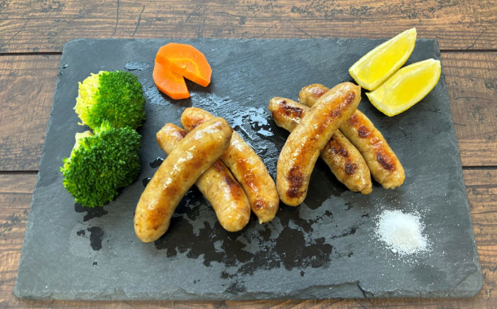 生チキ（みつせ鶏生ウインナー）人気2種セット（プレーン・ナンコツ）計10本（各40g×5本入） / 生チキウインナー 国産鶏肉 みつせ鶏 田嶋畜産 / 佐賀県 / 山代ガス株式会社 旬菜舎さと山 [4