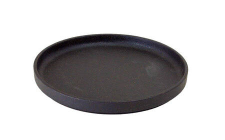 【瀬戸焼】切立丸プレート(19cm) いぶし黒 2枚セット【ヤマハツクリタ株式会社】 / 食器 和食器 丸皿 / 瀬戸市[BBDV026]