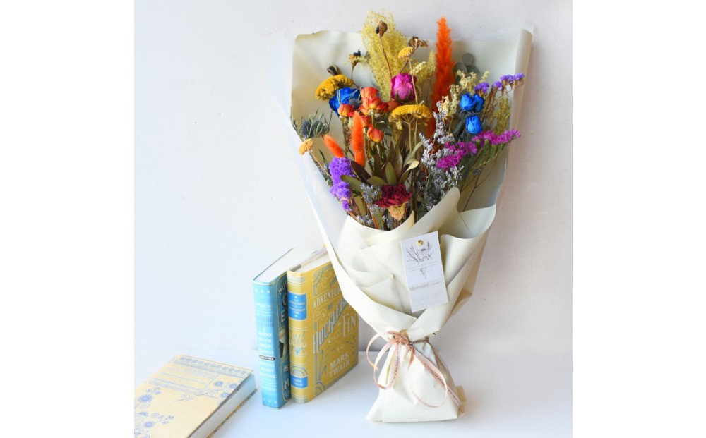 
                  【母の日】プレミアムドライフラワー・ブーケ　コロラート＜お届け日：2026年5/4～5/10 当店おまかせ ＞母の日カード付き【 母の日 ギフト アレンジ 花 贈り物 大阪府 門真市 】
                