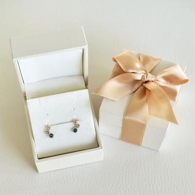 ふるさと納税 甲府市 【ジュエリー】K18 イエローゴールド 3種類 ブルートパーズ ピアス 保証書付 SIA-2744 |  | 03