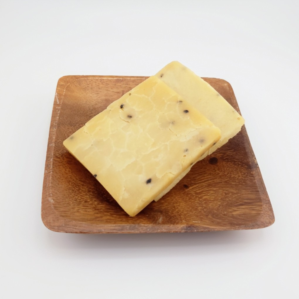 揚げ干し餅 250g×3袋 【山源 三上】 干しもち 干し餅 ほしもち ホシモチ 揚げ餅 | 煎餅 や おかき 感覚で食べられる 青森県 五所川原市