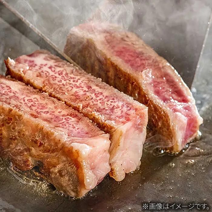 【全3回定期便】A5等級 佐賀牛 ヒレセット 計3.3kg（シャトーブリアン・ヒレサイコロステーキ） / 佐賀県 / 株式会社ナチュラルフーズ [41AFAB019]