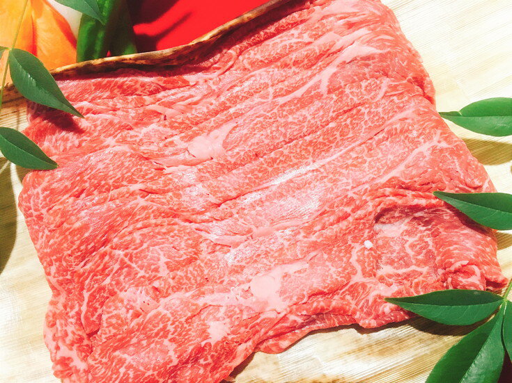 【ふるさと納税】【4等級以上】黒毛和牛 近江牛 モモ すきやき・しゃぶしゃぶ用【300g】【牛肉】【牛】【A4】【A5】【すき焼き】【赤身】【国産】