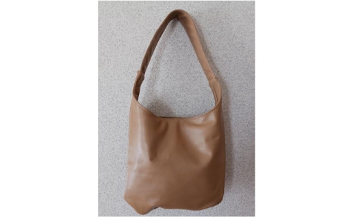 ワンショルダーレザーバッグ　キャメル【1702331】