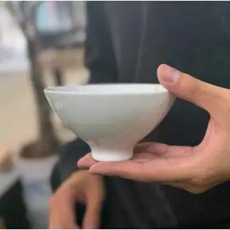 有田焼 李荘窯 白磁 ペア茶碗【三光堂】組茶碗 夫婦茶碗 ご飯茶碗 飯碗 茶碗 ちゃわん 白い 器 ホワイト モダン シンプル 新婚祝い ギフト A24-216