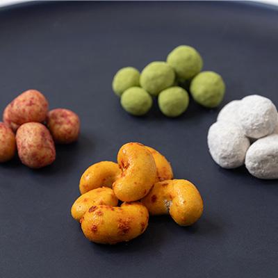 ふるさと納税 富田林市 20種類豆菓子チャック袋大阪産(もん)名品認定の雀の玉子を含む |  | 02