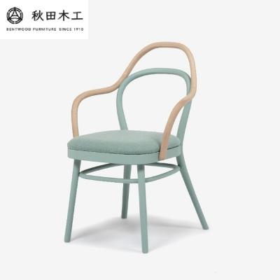 ふるさと納税 湯沢市 【秋田木工】ダイニングチェア「magekko」【際立つ曲木の魅力】[F7405] |  | 01