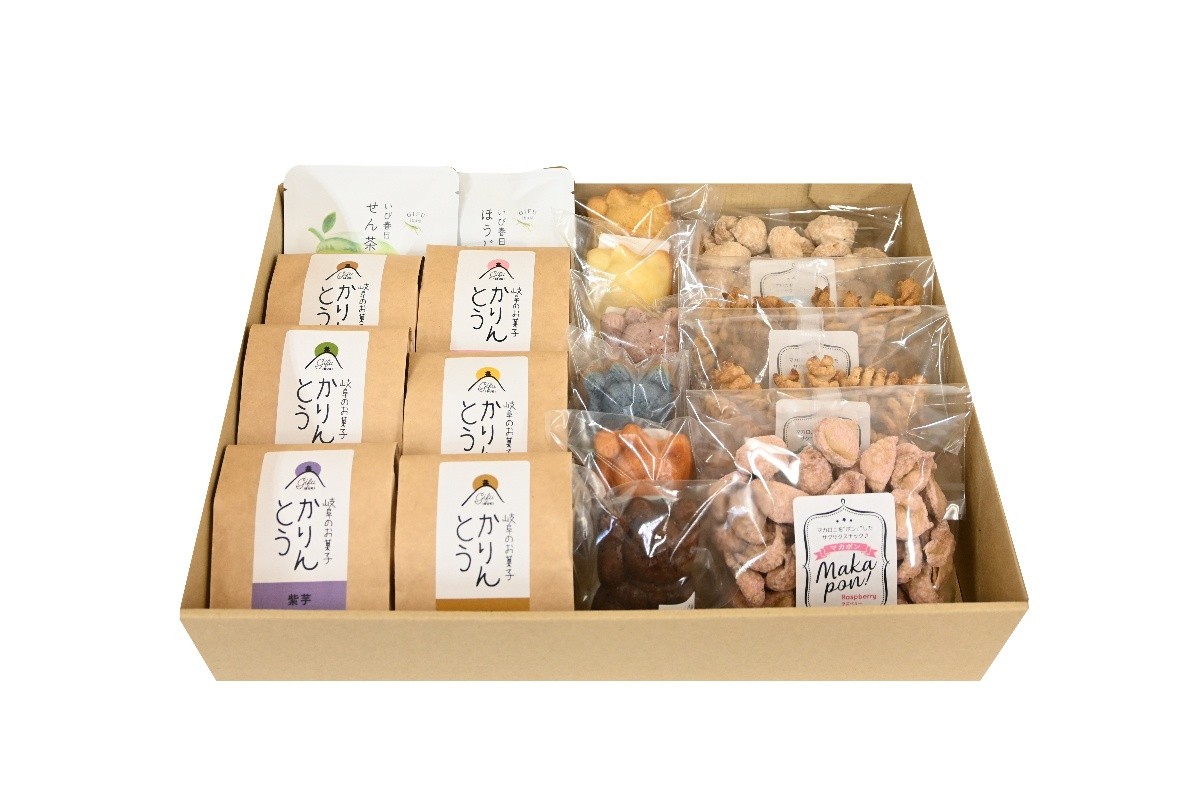 
            【岐阜のお菓子】にぎやかパーティーセット かりんとう&招き猫マドレーヌ&マカポン
          