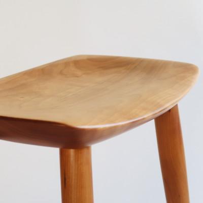 ふるさと納税 大川市 カウンタースツール　ブラックチェリー材 |  | 01