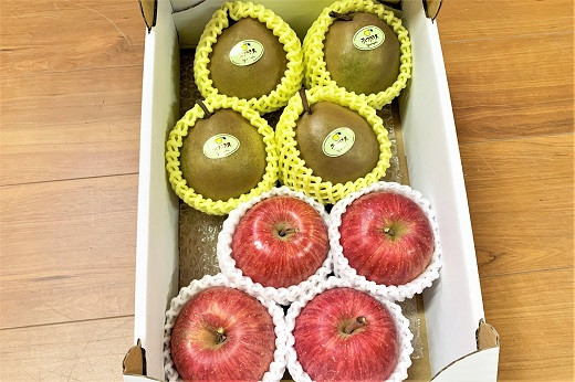 
            ふじりんごとゴールドラ・フランス詰合せ　１.５ｋｇ～２ｋｇ　0120-2506
          