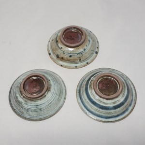 BW001　絵変わり小鉢３個セット