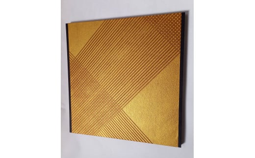 加飾の一品　壁飾り　〈櫛引クロス　パネル〉 〈 壁掛け インテリア 和紙 工芸品 雑貨 パネル アートパネル 45cm角 加飾紙 伝統工芸士 職人 和風 湯島アート プレゼント ギフト お土産 海外 おすすめ おしゃれ 木製 和室 玄関 洋室 加飾 床の間 リビング 〉
